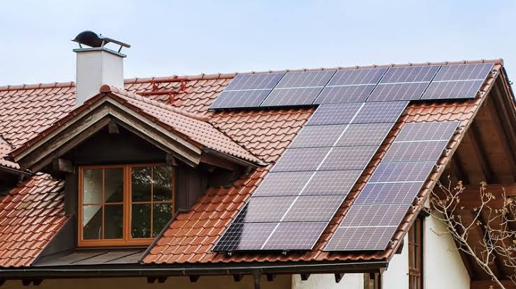How to Choose the Right Solar Panels for Your Home in Sunshine Coast? -  Mission Green Solar