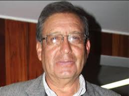 Alfredo Roca: "Las tareas escolares se deben hacer en las aulas"