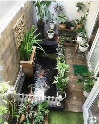 Untuk membuat kolam ikan minimalis di belakang rumah, anda tak memerlukan lahan yang luas sebagaimana taman yang dilengkapi kolam dan gazebo. 9 Desain Kolam Ikan Batu Alam Natural Dan Cantik