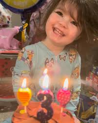 Preslee Love Diamond Happy 3rd birthday P🎂🧁🍪 I can't believe how fast  time has flown by. I wish I could turn back time because my little baby  girl isn't so little anymore.