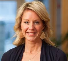 Tara Seay's Instagram, Twitter & Facebook