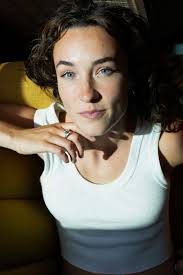 Emma Knott's Instagram, Twitter & Facebook