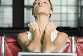 A lump in the neck or swollen lymph nodes 1 ﻿. Thyroid Problems Explained
