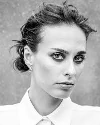 ❤️ @sophieauster @vanityfairspain interview @alberto.moreno hmu @hervecb  stylist @zedsalrite light @88.bent