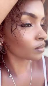 TwitterEmpressofNudity (@empresslivee)