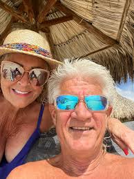 Robbis Cracked Up Mosaics