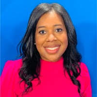 Kerri Erb's Instagram, Twitter & Facebook