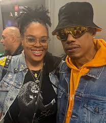 DeVante Swing Fanpage