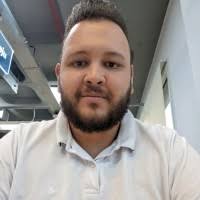 200+ perfis com “Leonardo Moreira”