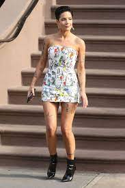Halsey is the type of person who leaves a lasting impression on everyone she meets. Halsey Out In New York City 01 24 2020 Celebmafia