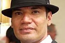 I'm royalty, the $16m fugitive told mates