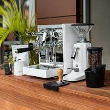 Coffee maker brands include those from major manufacturers of home appliances, including ge, sharp, samsung (also among best laptop brands) and more. Bellezza Custom Brand New Heat Exchange Coffee Machine Grinder Package Coffee Beanery