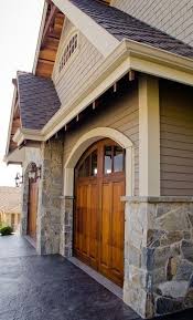 Favorite Things Friday House And Home Magazine House House Exterior