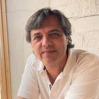 700+ "Vaquer" profiles