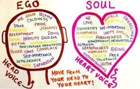 Jangan sampai akhirnya kamu jatuh cinta dengan lelaki yang mengejarmu karena merasa tertantang. 10 Ciri Cowok Playboy Yang Patut Kalian Curigai