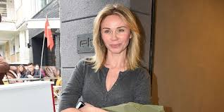 Demet şener ile sevgilisi cenk küpeli aşk yaşıyor… Demet Sener Kimdir Magazin Haberleri