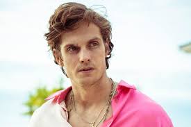 A Town Called Malice cast