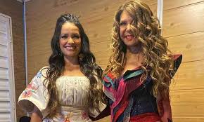 Não tenho vícios, sou muito mística, rezo muito, corro na praia, malho na academia três vezes por semana. Juliette Realiza Sonho De Cantar Ao Lado De Elba Ramalho Vivendo Sonhos