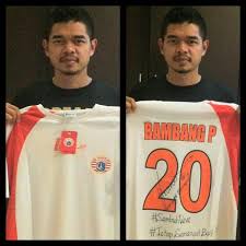 Persija #jakarta #bambangpamungkas #bp20 #indonesia lagu : Bambang Pamungkas On Twitter Silakan Rt Appi Info Bambang Pamungkas Persija Jakarta 2010 2011 Kode Jla01 Http T Co 2vpjiabgvm Sembuhveve
