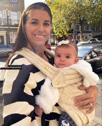 Her father servando carrasco began dating his mother alex morgan in may 2007, while both were students at the university of california, berkeley. Alex Morgan Charlie Carrasco October 25 2020 Soccer Girl Problems Us Women S National Soccer Team Uswnt Soccer