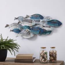 Beach and coastal motifs aren't all just anchors and sails. 17 Beautiful Coastal Wall Decor Ideas That Will Inspire You