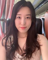 셀카테러미안😂 사진찍어주는 사람이 없어 잠옷 아님 😂 차시간 놓치지 말기! 🤜🤜 정신 챙겨!!!