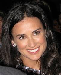 Demi moore was born 1962 in roswell, new mexico. Demi Moore Wiki Biography Age Husband Net Worth Family Instagram Twitter More Facts