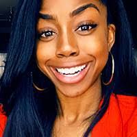 Desiree Hodge's Instagram, Twitter & Facebook