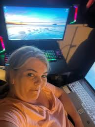 Who is the famous person I resemble?