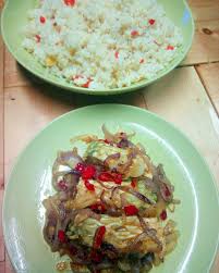 Ikan terubuk adalah ikan asli dari bengkalis, ikan terubuk memiliki sejarah tersendiri. Masak Bodoh2 Mlm Ni Ikan Terubuk Masin Goreng Garing2 Ngn Nasi Goreng Cina