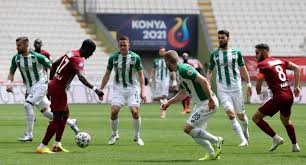 3' hatayspor, abdulkerim'in yaptığı faul sonucu ceza sahasının sağından serbest vuruş kazandı. Gvfn Ofrtnzupm