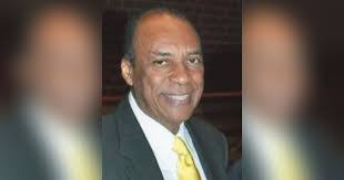 Benjamin Seals's Instagram, Twitter & Facebook