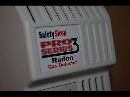 Easy to read digital display. Safety Siren Pro Series 3 Radon Gas Detector Review Youtube
