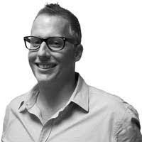 Tom Strawser's Instagram, Twitter & Facebook