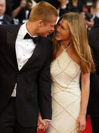 War brad pitt mit jennifer aniston wirklich glücklicher. Hier Turteln Sie Noch Jen Und Brad Schienen Wirklich Glucklich Gewesen Zu Sein Schliesslich War Brad Pitt Jennifer Aniston Brad Pitt Jennifer Aniston Hochzeit