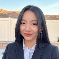 Kimberly Dambrosio's Instagram, Twitter & Facebook