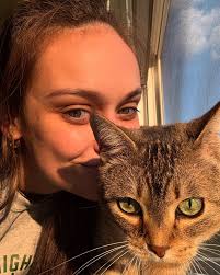 Broke out the Peeps earrings for tonight's newscast 🐰 Happy Easter!