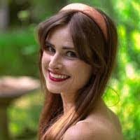 Erin Rauch's Instagram, Twitter & Facebook