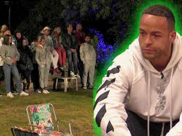 Hier erklärt sie ihre entscheidung. Das Sommerhaus Der Stars Rtl Bachelor Andrej Mangold Kassiert Shitstorm Fur Intrigantes Verhalten Promis