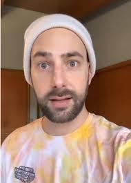 Autocorrect Fails: A Funny Miscommunication Story