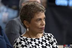 President Trump's Lawyer Alina Habba Had Jaws Dropping Over Her Stunning  White Sun Dress Instagram Post. Read more link in comment👇