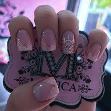 Visita nuestro artículo cómo decorar las uñas de las manos para lucir también una manicura si deseas leer más artículos parecidos a cómo diseñar las uñas de los pies, te recomendamos que entres hay que tener uñas largas para hacerse semejante decoración, yo sólo puedo pintarlas lisa Pin De Eliana Marino En Unas Largas Manicura De Unas Unas Deciradas Manicura