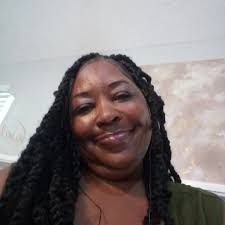 Throwback! 🤣 Sherri surprises her friend (and superstar) @tarajiphenson  with a blast from the past