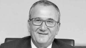 Schmutz-Krieg im Middle East-Team der UBS