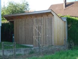 abri de jardin bardage ajoure abri de jardin jardins en bois abri