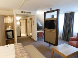 Looking for holiday inn nürnberg city centre? Large Room Aufnahme Von Holiday Inn Nurnberg City Centre Tripadvisor