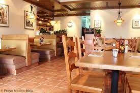 Traditionally, since this design style has its origins in southern europe, the gardens were either arid or lively, depending upon the region. Olive Garden Froyo Nation Blog