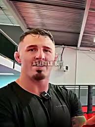 Tom Aspinal Breaks Leg