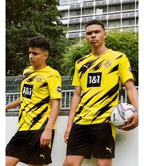 The only requirement is that all designs must be based on rumoured or leaked info. Puma Presents Borussia Dortmund 2020 Home Kit Inspired By U Bahnhof Westhallenhallen