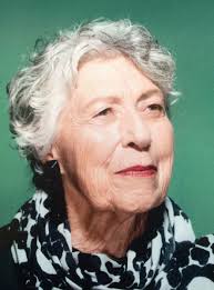 Jennie Mackenzie's Instagram, Twitter & Facebook